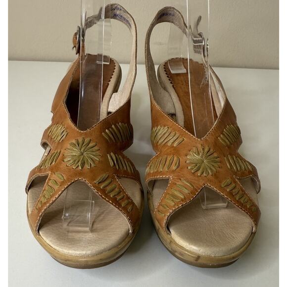 Pikolinos Wedge Sandals Womens 41 Tan Leather Embroidered Side Buckle Open Toe - Picture 2 of 10